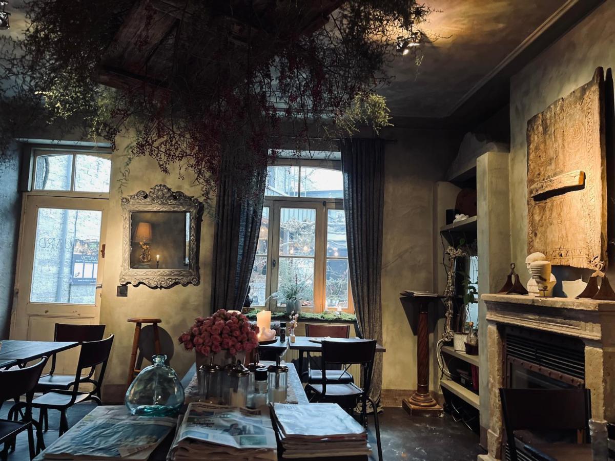 Bed and breakfast édouard Garden Café Guest *